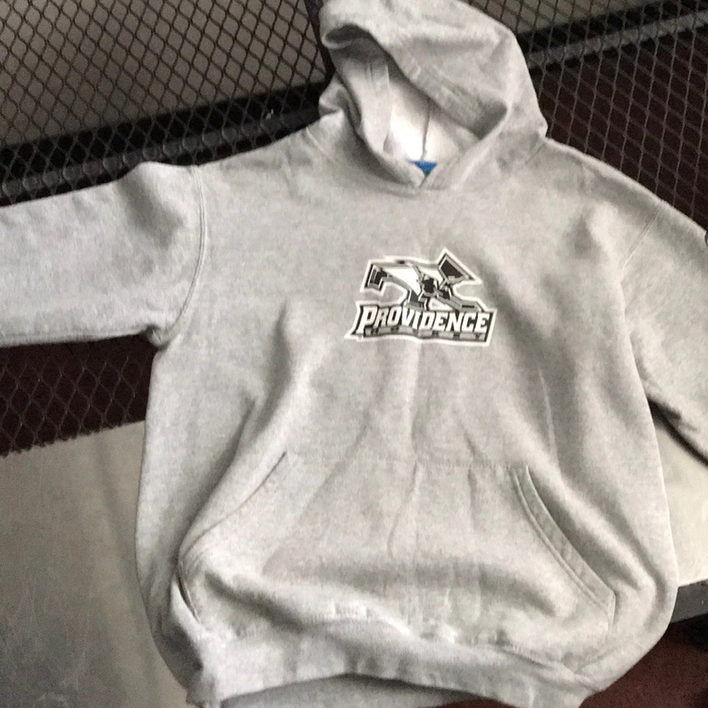 Pullover hoodie